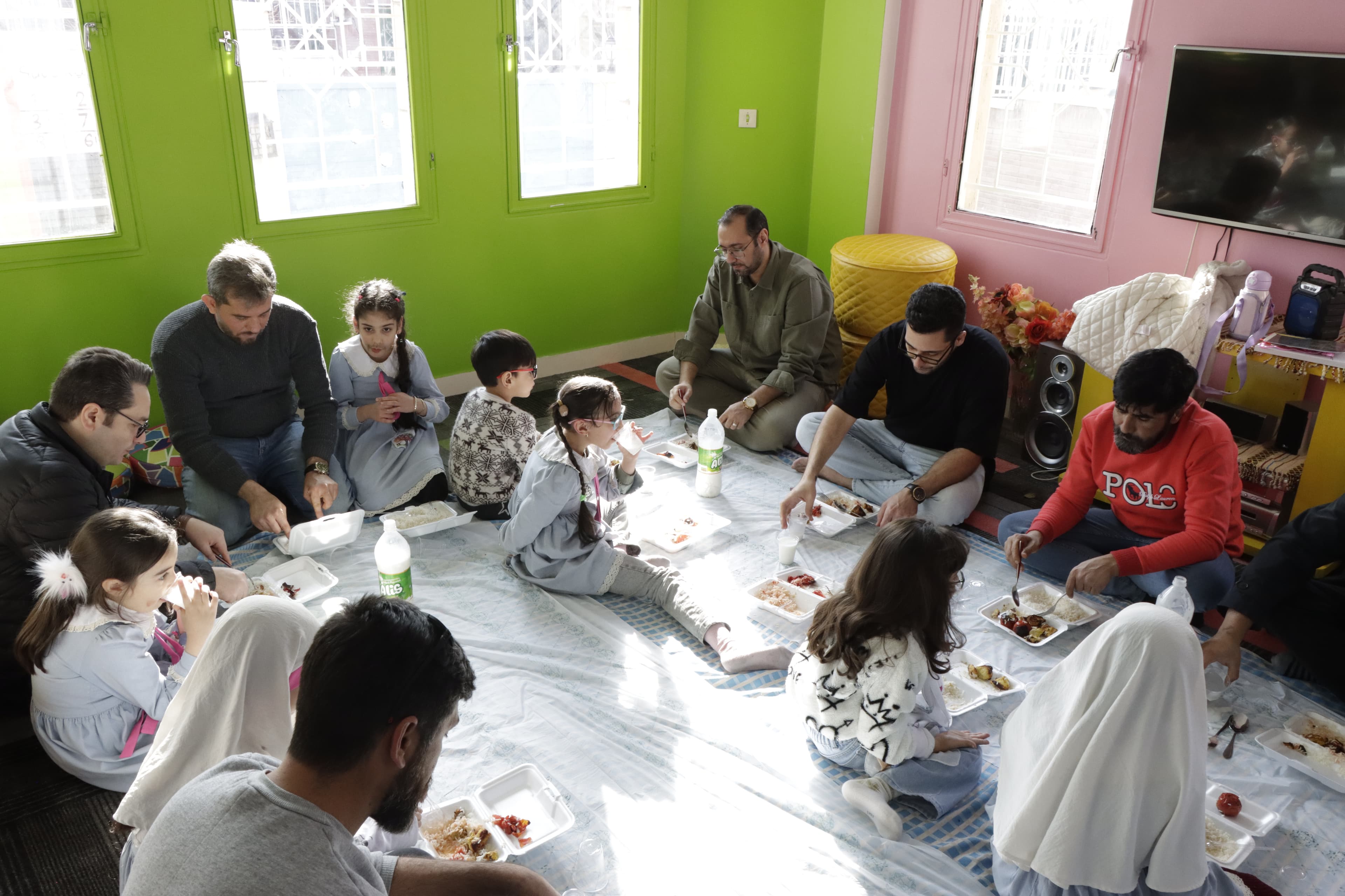 مجموعه آموزشی ژیوار